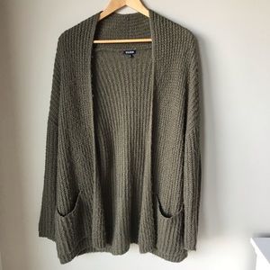 Oversized Cardigan